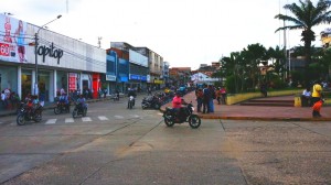 PLaza de Tarapoto .. ciudad de motos